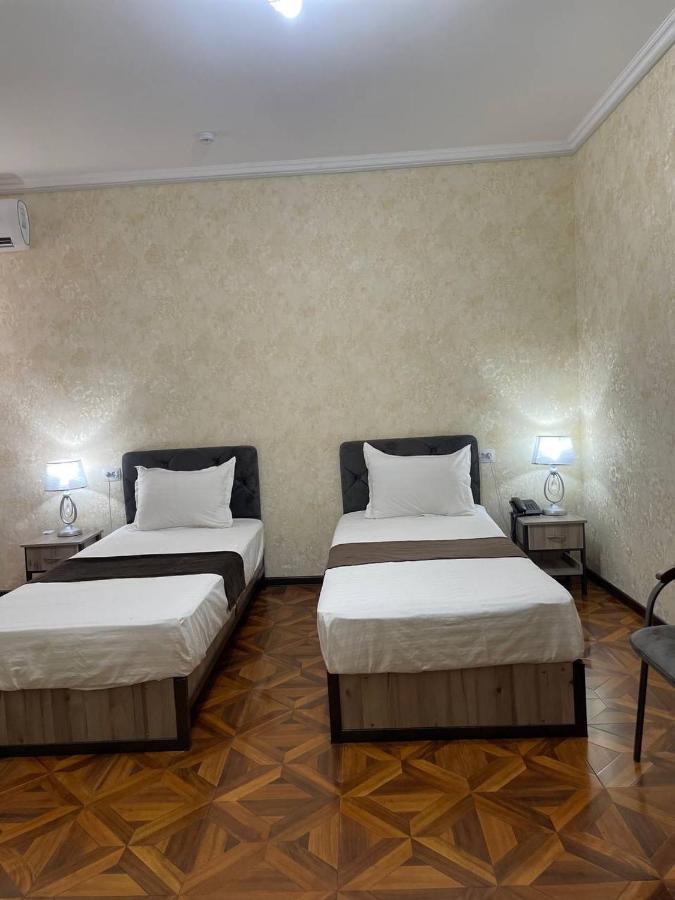 Yantai Hotel ทาชเคนต์ ภายนอก รูปภาพ