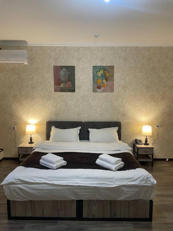 Yantai Hotel ทาชเคนต์ ภายนอก รูปภาพ
